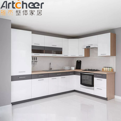acheter Armoires de cuisine à finition en laque haute brillance RTA avec conception modulaire et îlot de cuisine fabrication en ligne